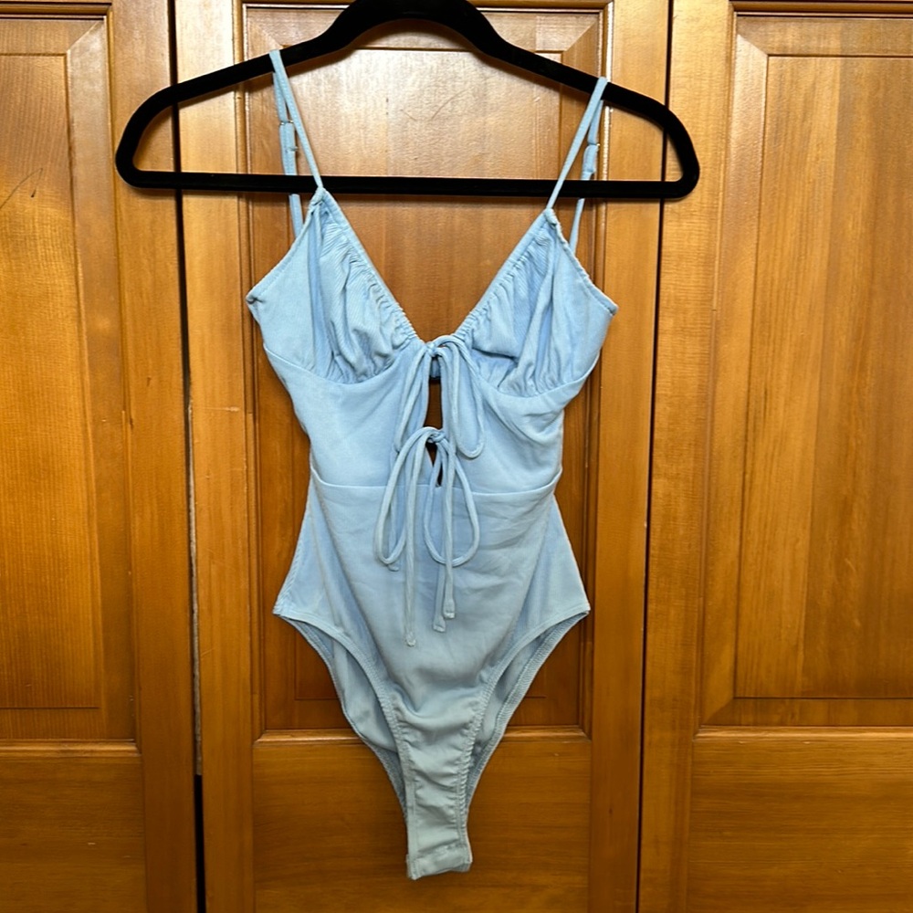 blue tie Princess Polly body suit. size: 0. never worn.